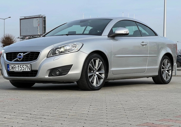 Volvo C70 cena 51500 przebieg: 224000, rok produkcji 2011 z Wrocław małe 742